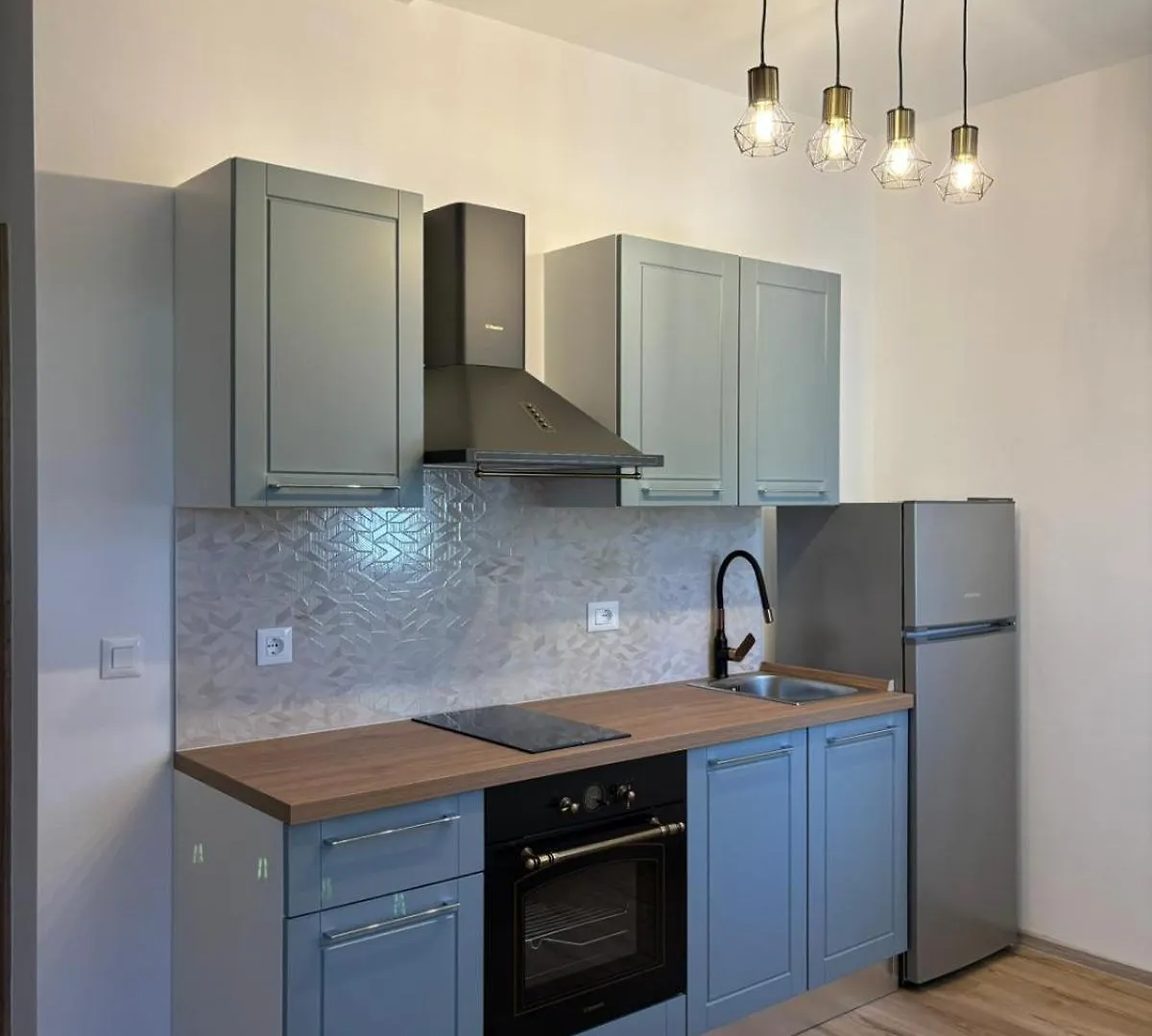 Apartment And Room Marlen روفينجسكو سيلو بيت ضيافة