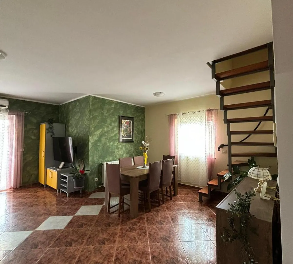Apartment And Room Marlen Rovinjsko Selo Πανσιόν