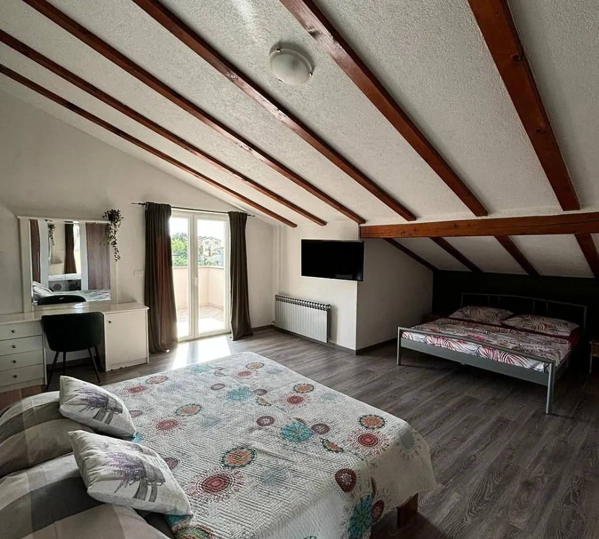 Apartment And Room Marlen Rovinjsko Selo Πανσιόν