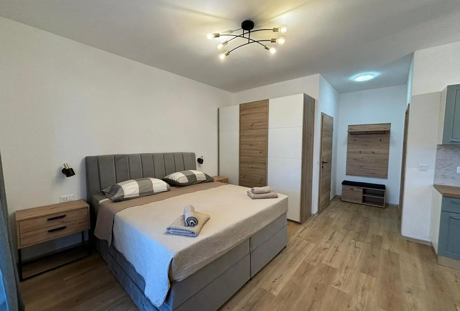 *** Pensionat Apartment And Room Marlen Rovinjsko Selo Kroatien